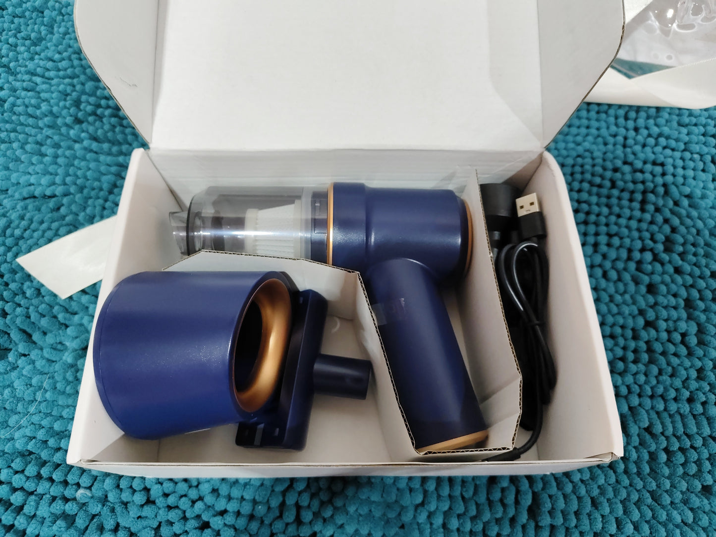 Wireless Handheld Car Cleaner – Multi-Function Rechargeable Mini Vacuum (High-End & Upgraded Versions)